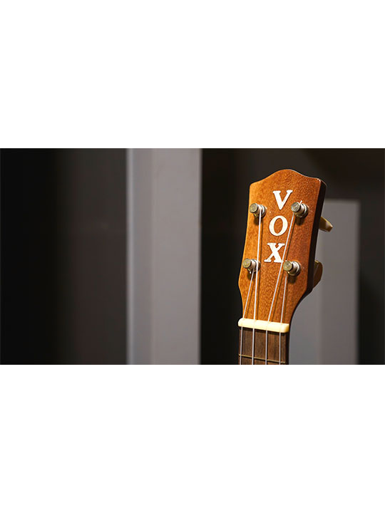 vox vu-55hk hello kitty soprano ukulele with gigbag limited edition