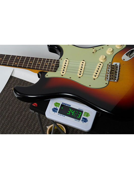 Fender Custom Shop B6 1960 Stratocaster Journeyman Bleached 3-Color Sunburst